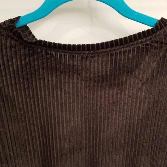 Dantelle Black Velvet Elastic Waist Top in Size L - Picture 7 of 8